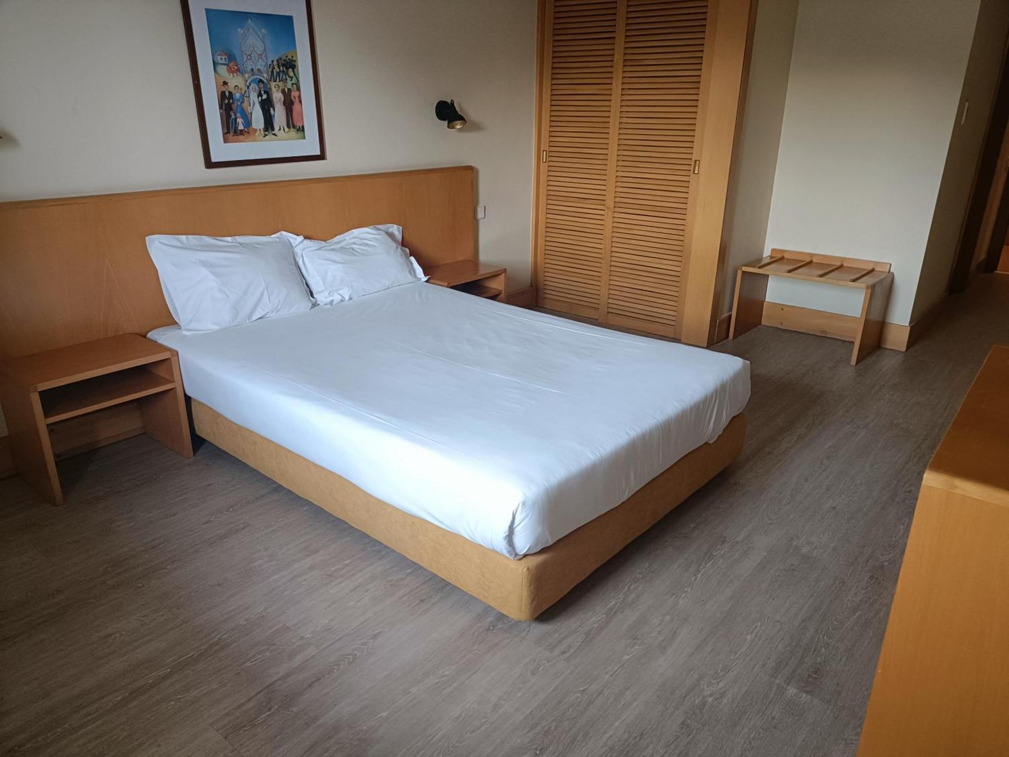 Flag Porto Maia 3*